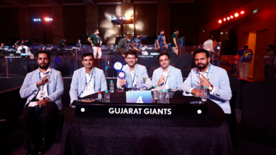 vivo Pro Kabaddi Auction 2021: Giant Picks and Pics vivo Pro Kabaddi Auction 2021: Giant Picks and Pics