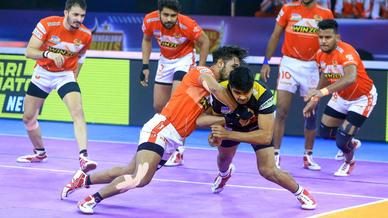 Eliminator 2: GGvBLR | Photo Gallery Eliminator 2: GGvBLR | Photo Gallery