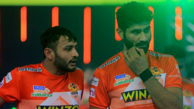 Match 10: GGvMUM | Photo Gallery Match 10: GGvMUM | Photo Gallery