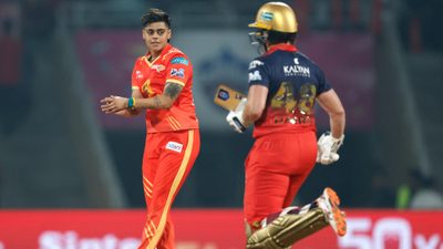 match-4-tata-wpl-2026-rcbw-vs-ggw.Click to read full article.
