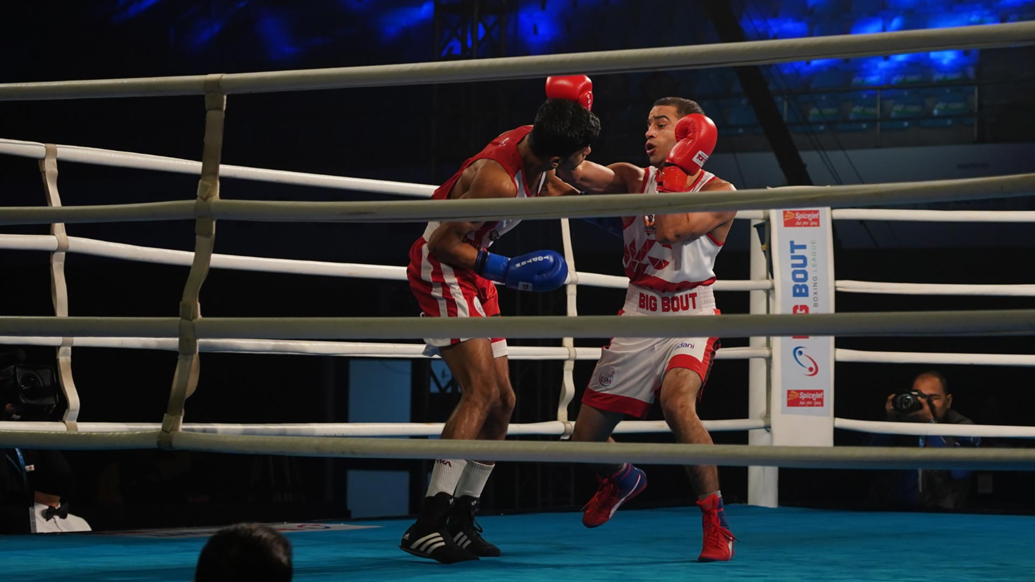 Semi-Finals: Gujarat Giants vs Bombay Bullets Semi-Finals: Gujarat Giants vs Bombay Bullets