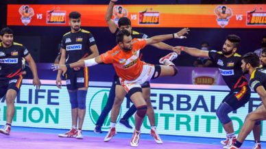 Eliminator 2: GGvBLR | Photo Gallery Eliminator 2: GGvBLR | Photo Gallery