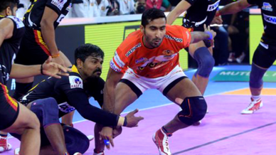 Match 9: GGvBLR | Photo Gallery Match 9: GGvBLR | Photo Gallery