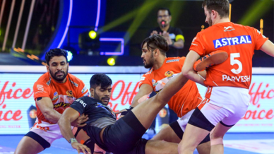 Match 22: GGvMUM | Photo Gallery Match 22: GGvMUM | Photo Gallery