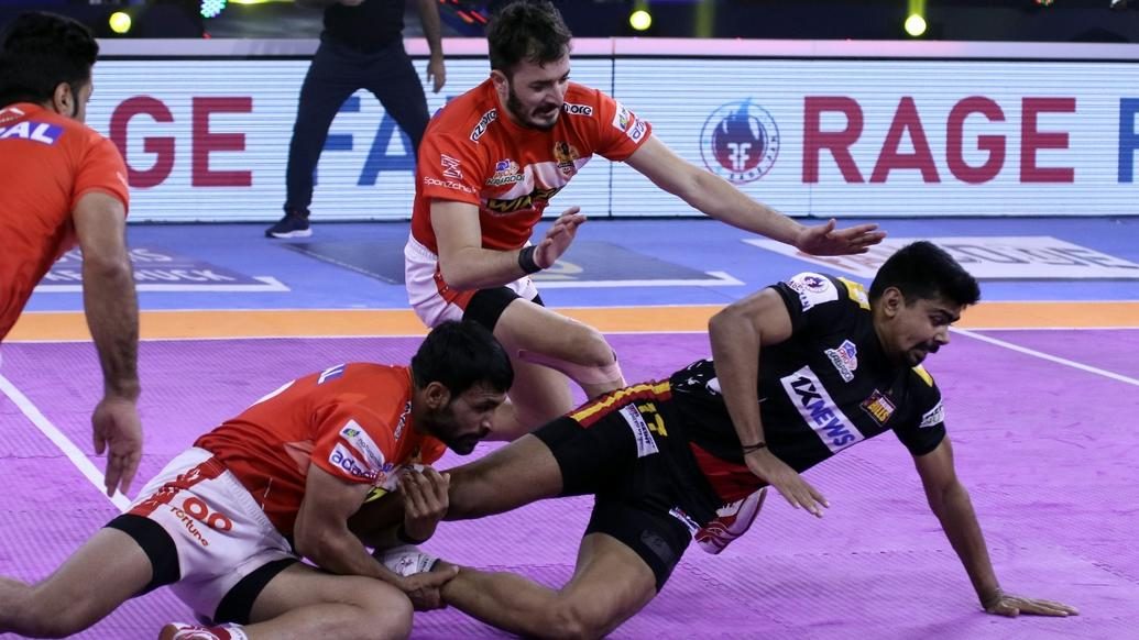 Gujarat Giants face Pawan Sehrawat challenge in PKL 8 Eliminator 2 vs Bengaluru Bulls - watch live! Gujarat Giants face Pawan Sehrawat challenge in PKL 8 Eliminator 2 vs Bengaluru Bulls - watch live!